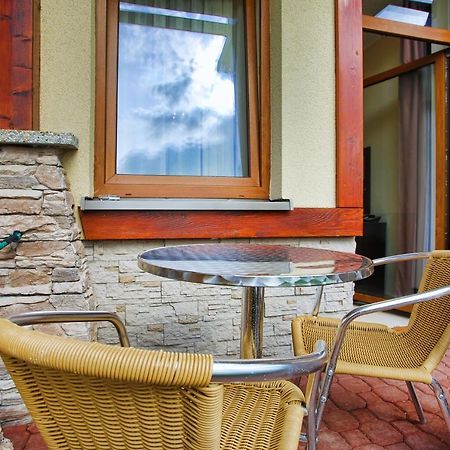 Apartman Studio Lux S Terasou Harmony V Thermal Parku Besenova S Vyhladom Na Bazeny Екстер'єр фото